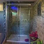 Le Clos Des Troubadours Bed & Breakfast 4*