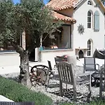 Le Clos Des Troubadours 4*
