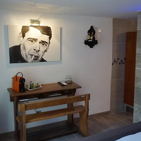 Le Clos Des Troubadours Bed & Breakfast