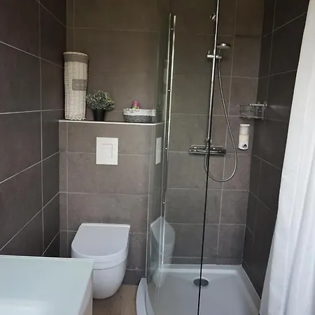 Bed & Breakfast Le Clos Des Troubadours *
