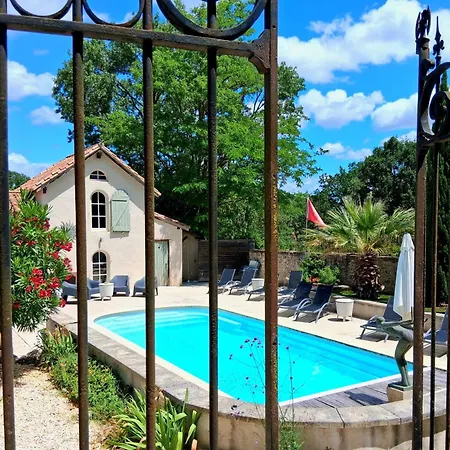 Bed & Breakfast Le Clos Des Troubadours Pennautier